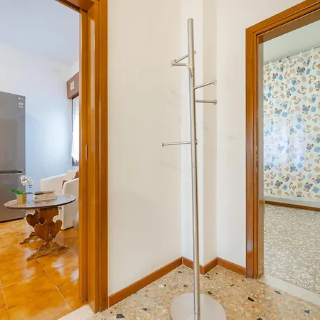 Tatiana Flat - 10 Minutes From Venice - Train Station Apartamento Mestre
